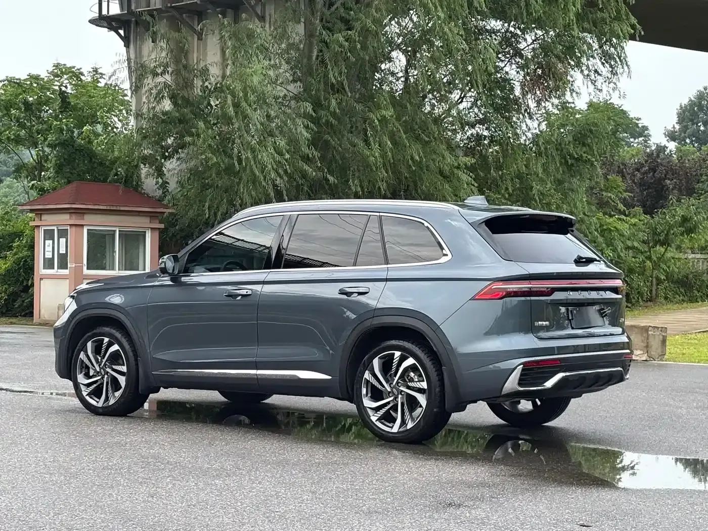 Geely Xingyue L 2024 2.0TD High-Power Automatic Two-Wheel Drive Sky Edition — миниатюра 5
