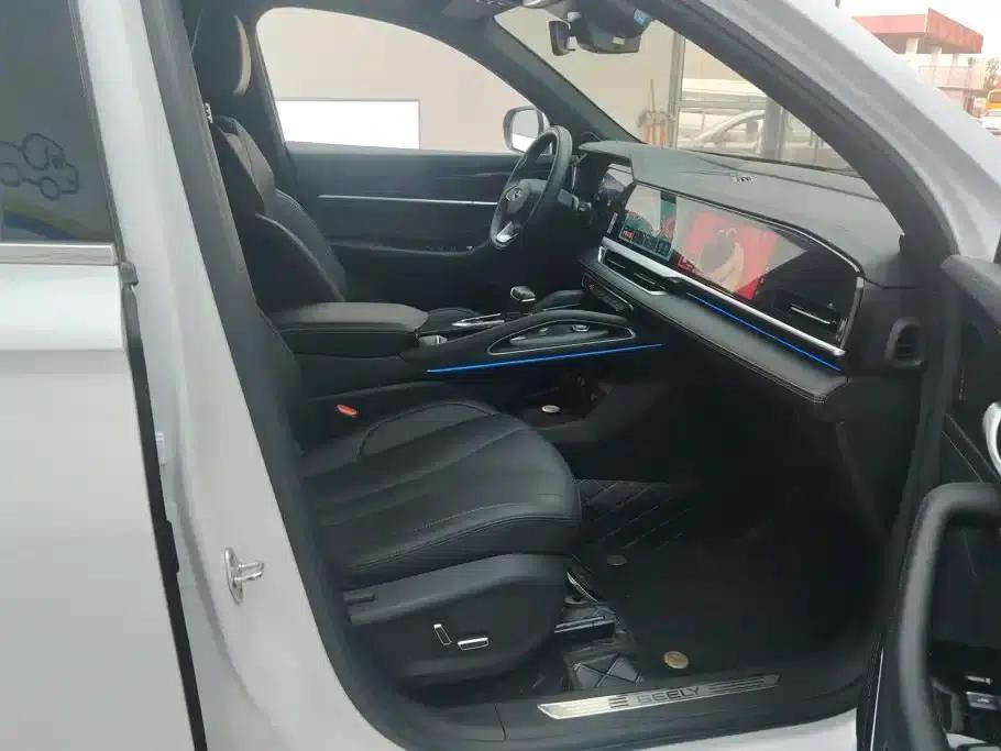 Geely Xingyue L 2024 2.0TD DCT EVO 2WD Long Wind Edition — миниатюра 8