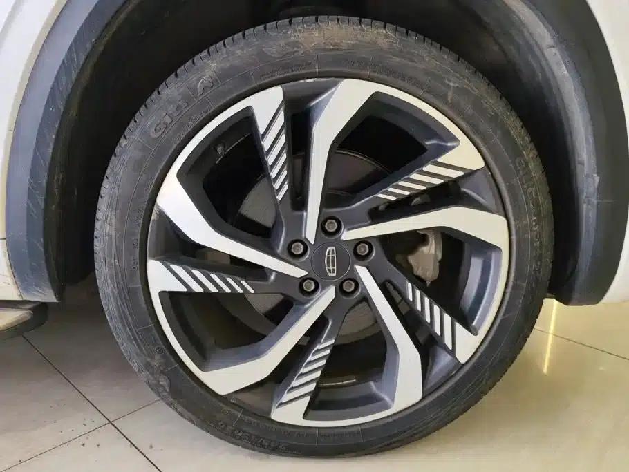 Geely Xingyue L 2021 2.0TD DCT EVO 2WD Smart Supreme Edition — миниатюра 6