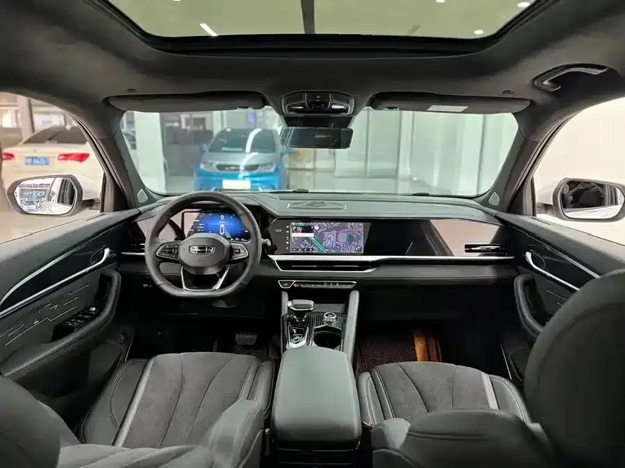 Geely Xingyue L 2024 2.0TD DCT EVO 2WD Long Wind Edition — миниатюра 3
