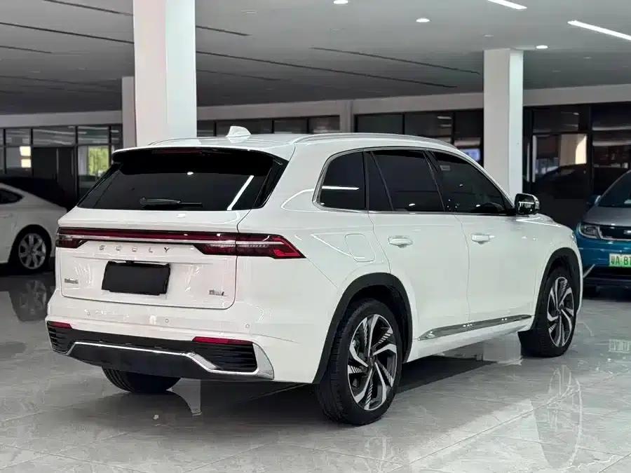 Geely Xingyue L 2024 2.0TD DCT EVO 2WD Long Wind Edition — миниатюра 8
