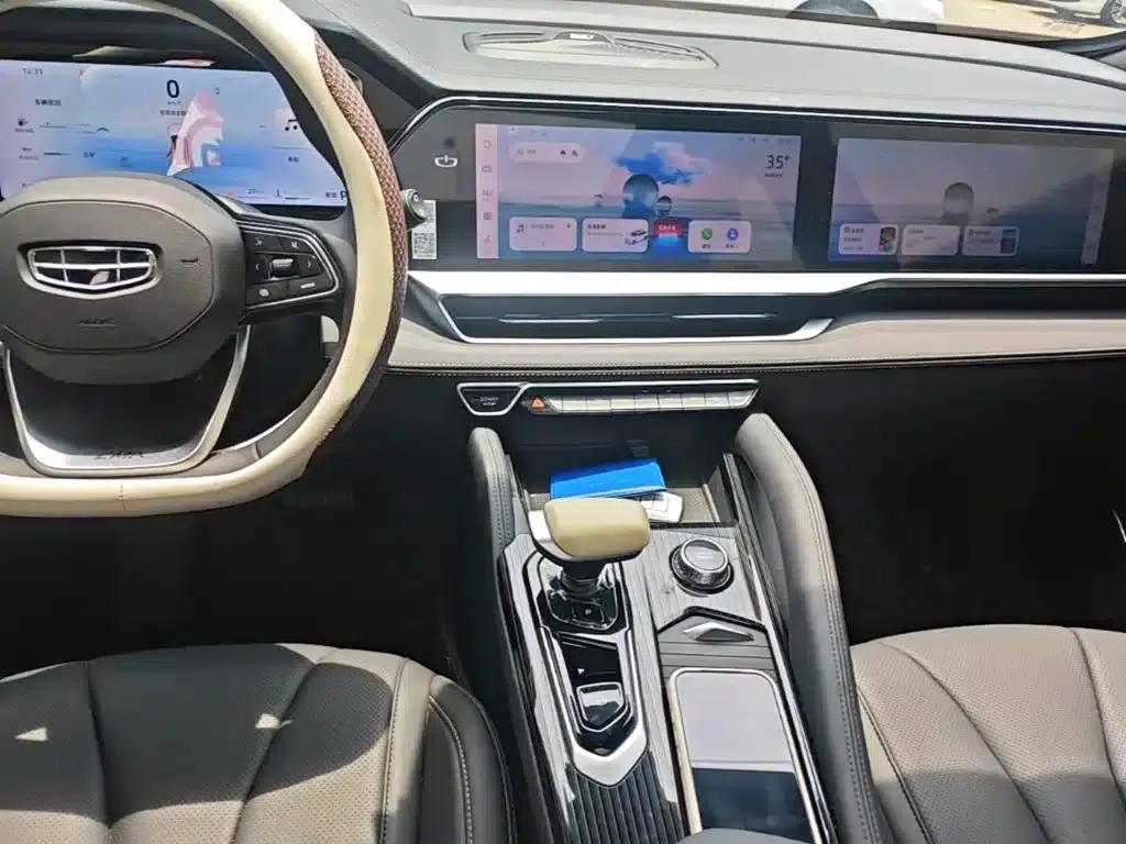 Geely Xingyue L 2024 2.0TD DCT EVO 2WD Long Wind Edition — миниатюра 13