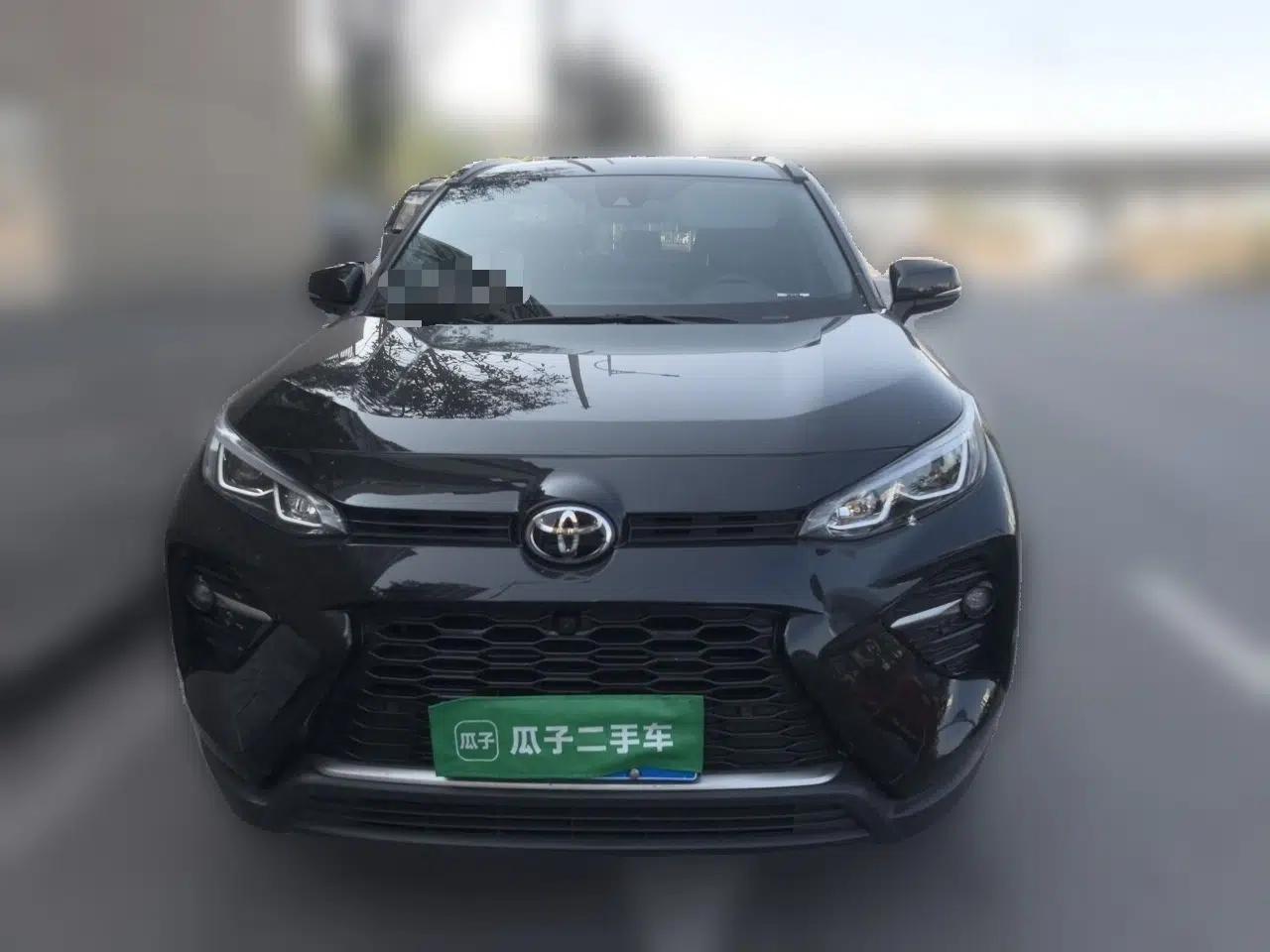 Toyota Wildlander 2023 2.0L CVT Four-Wheel Drive Luxury PLUS Edition — миниатюра 2