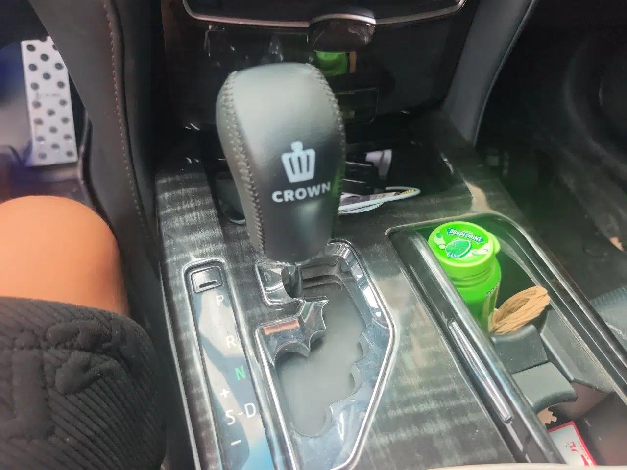 Toyota Crown 2015 2.0T Elite Edition — миниатюра 14