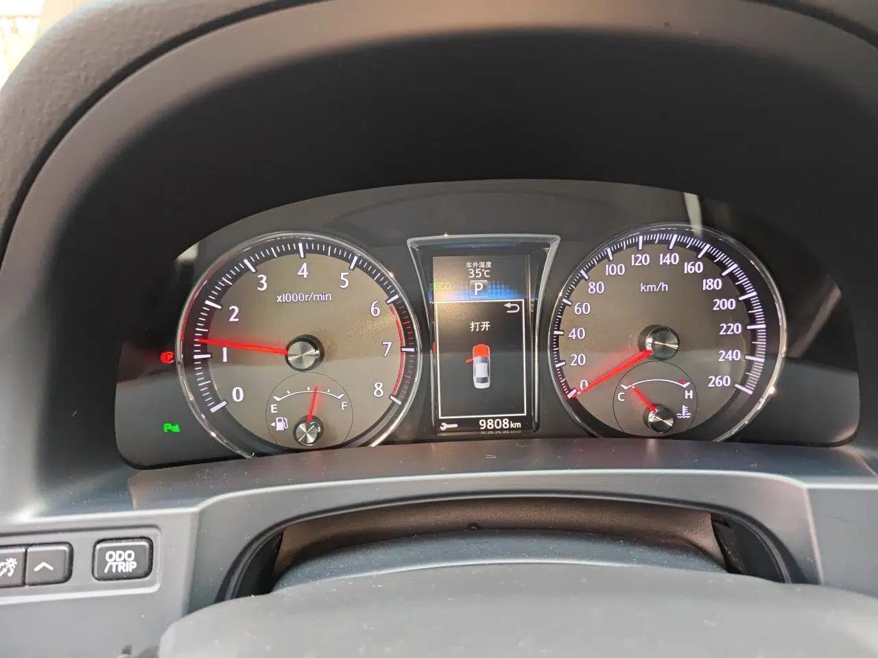 Toyota Crown 2018 2.0T Sport Edition — миниатюра 11