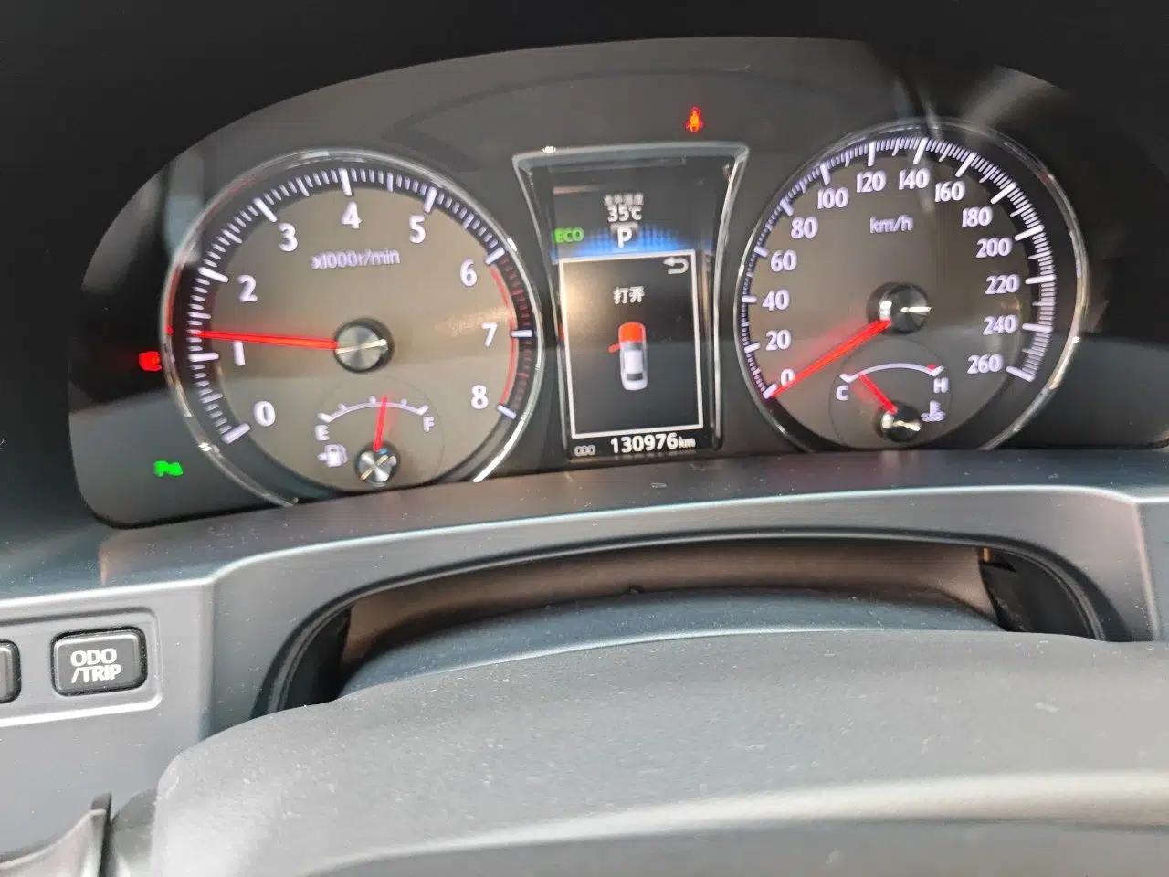Toyota Crown 2018 2.0T Sport Edition — миниатюра 12