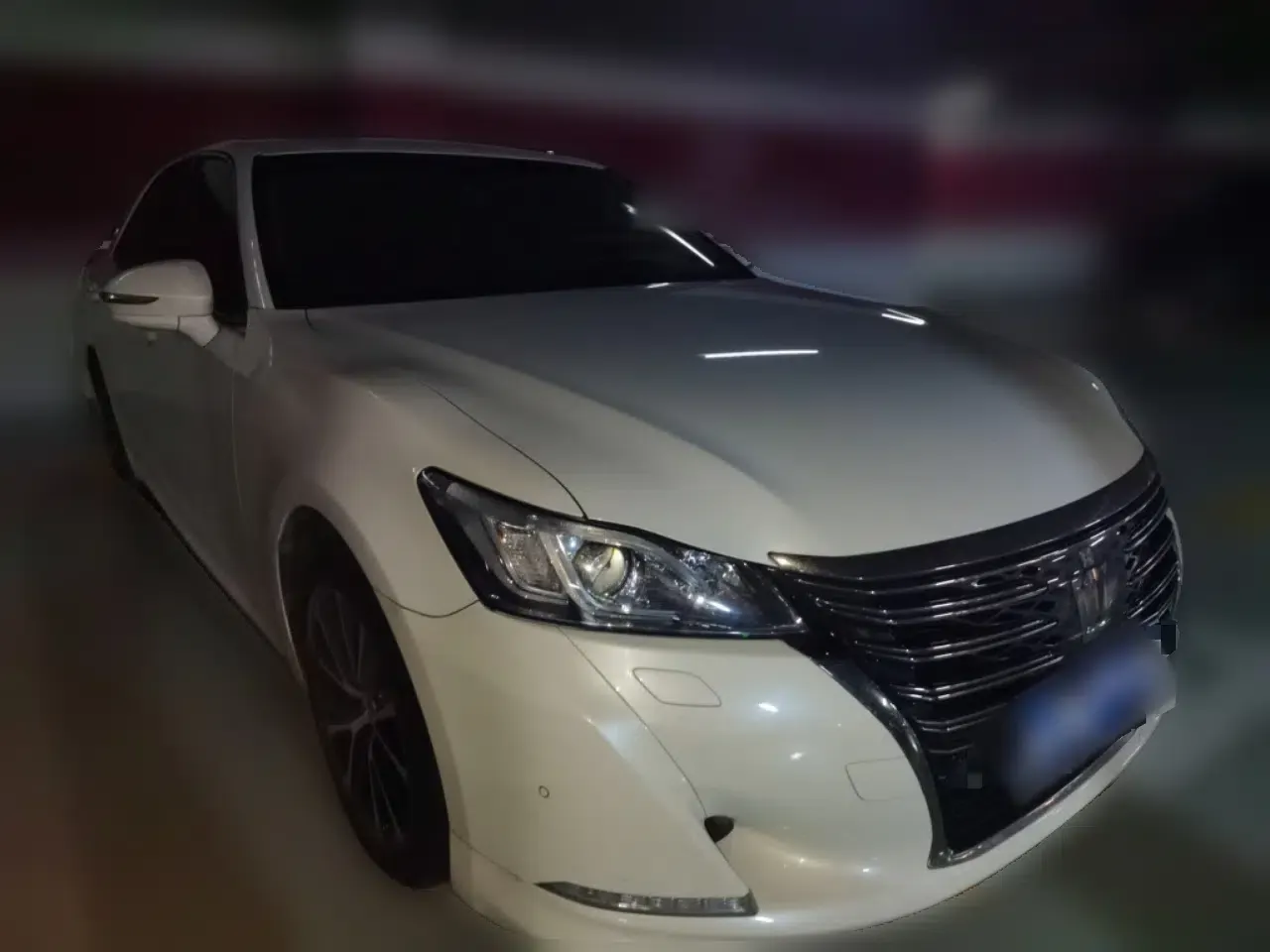 Toyota Crown 2018 2.0T Fashion Edition — миниатюра 3