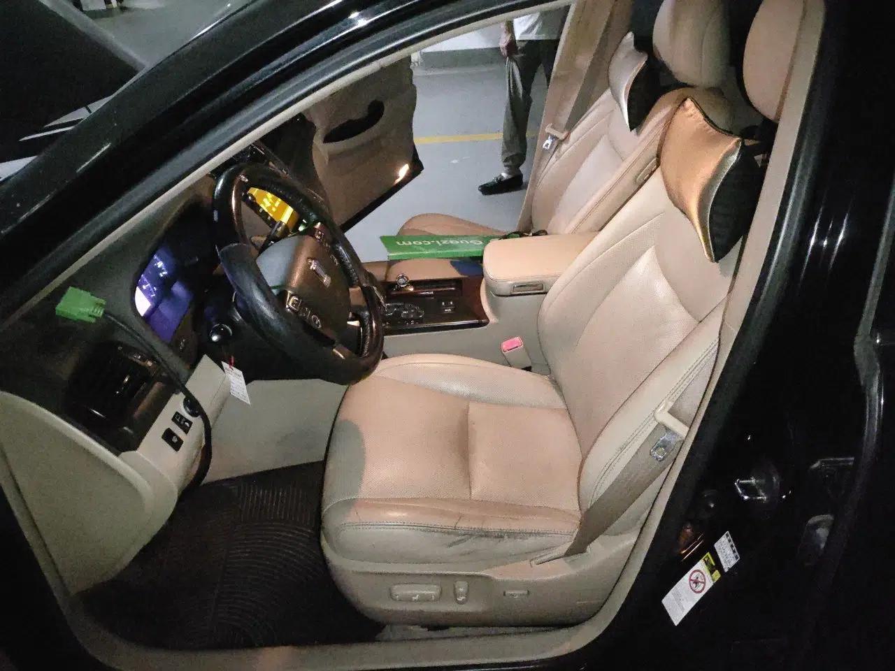 Toyota Crown 2010 2.5L Royal Leather Sunroof Edition — миниатюра 15