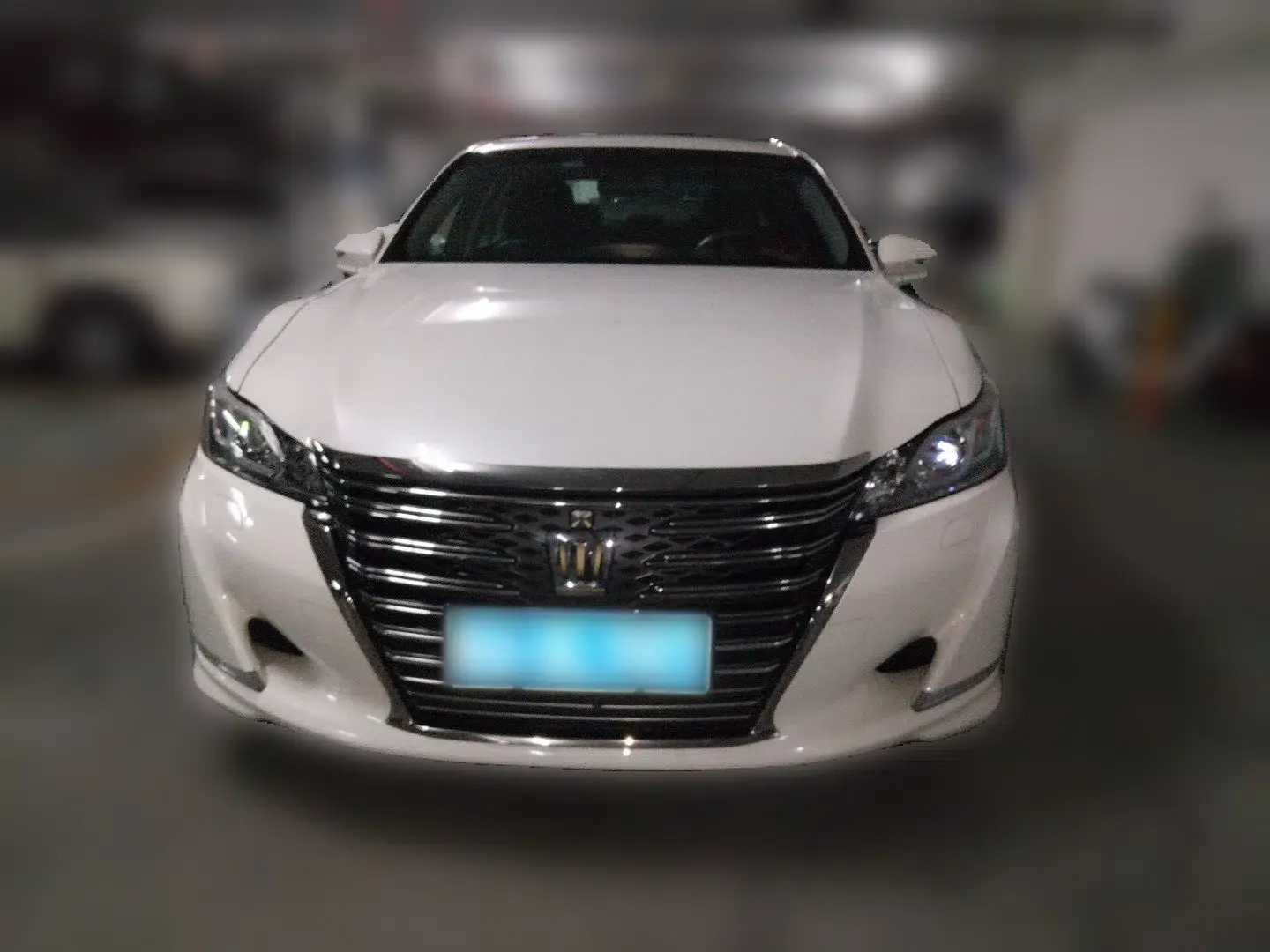 Toyota Crown 2018 2.0T Fashion Edition — миниатюра 2