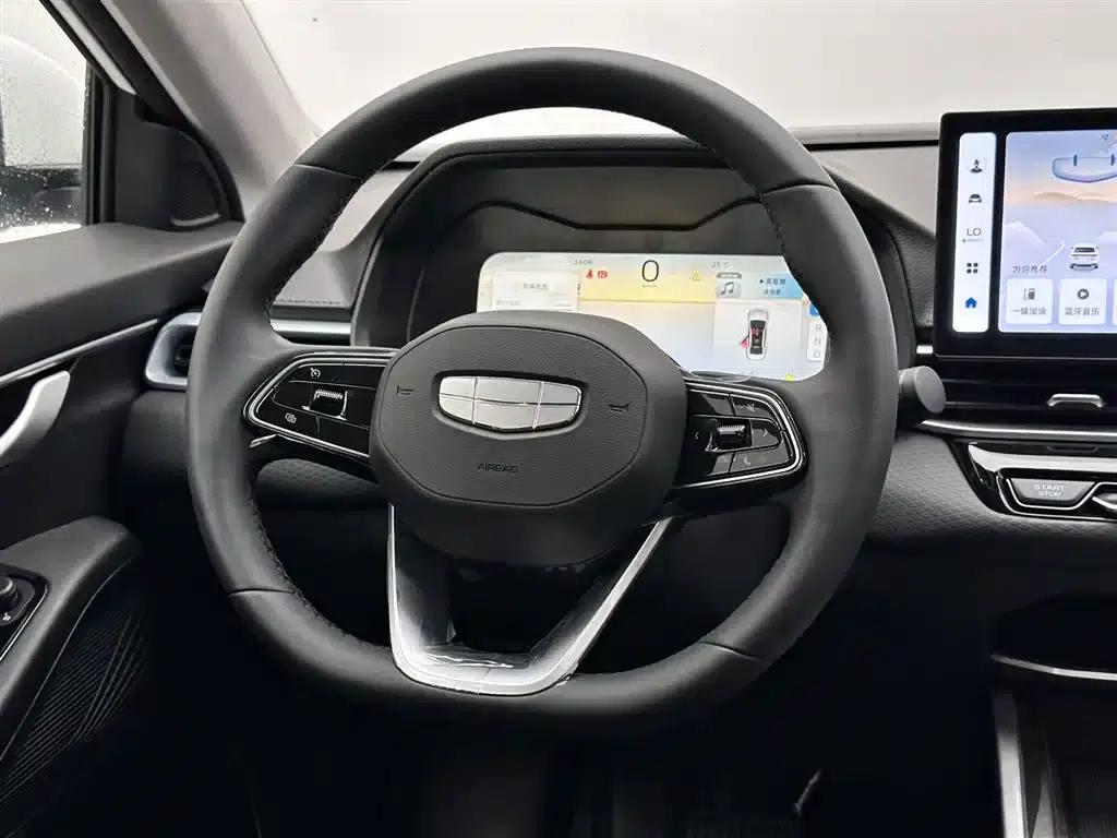Geely Emgrand 2026 4 Millionth Anniversary Edition 1.5L CVT Flying Model — миниатюра 9