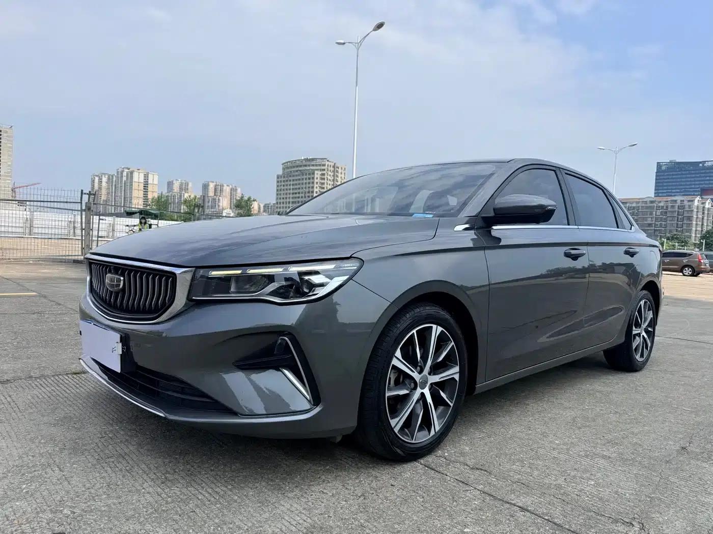 Geely Emgrand 2022 4th Generation 1.5L CVT Flagship Edition — миниатюра 1