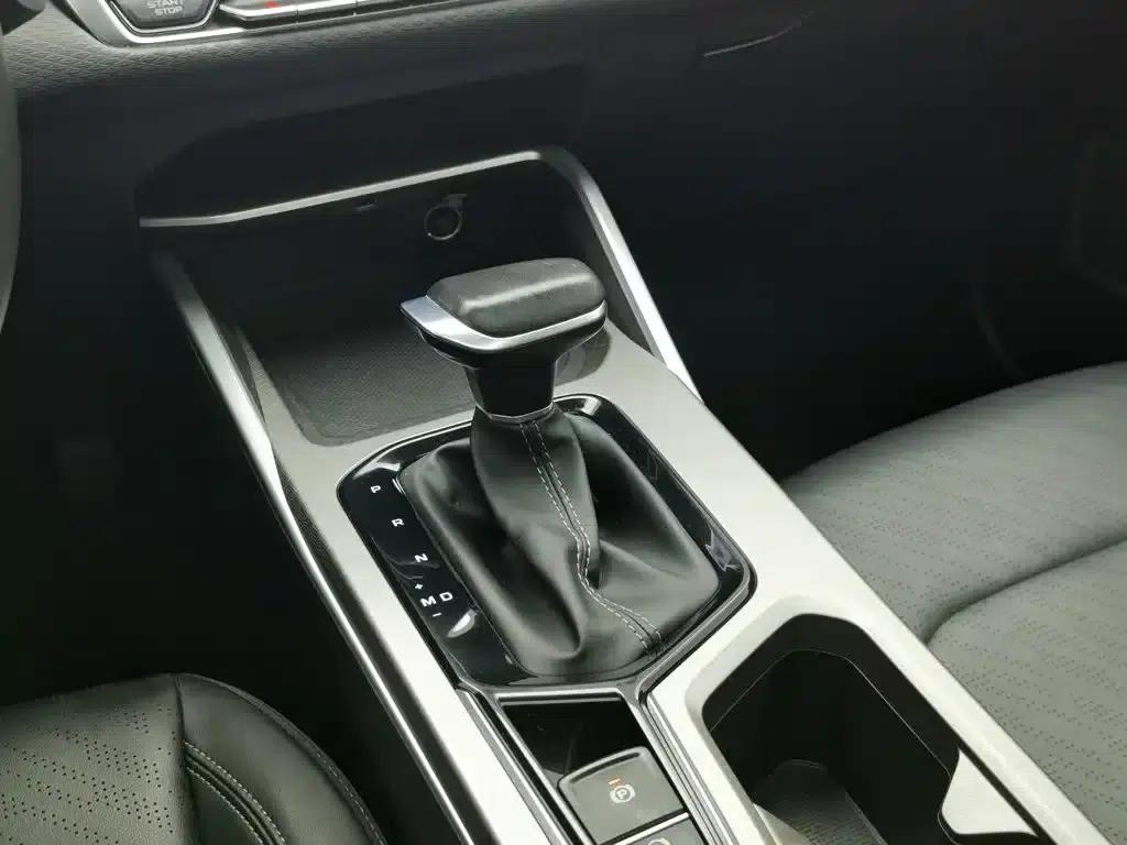 Geely Emgrand 2023 4th Generation Champion Edition 1.5L CVT Premium — миниатюра 13