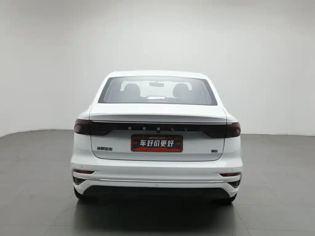 Geely Emgrand 2023 4th Generation Champion Edition 1.5L CVT Premium — миниатюра 4