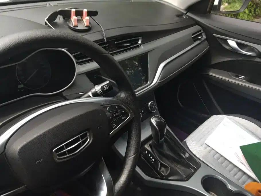 Geely Emgrand 2021 UP 1.5L CVT Comfort Model — миниатюра 13