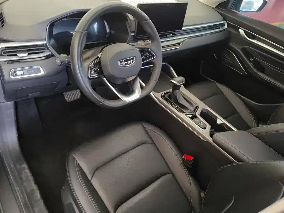 Geely Emgrand 2023 4th Generation Champion Edition 1.5L CVT Premium — миниатюра 12