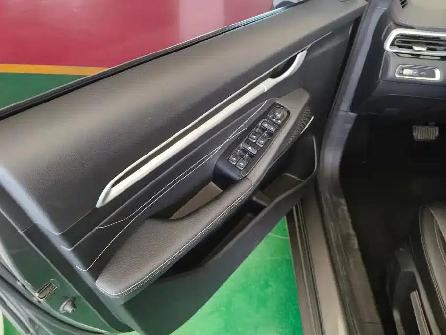 Geely Emgrand 2023 4th Generation Champion Edition 1.5L CVT Premium — миниатюра 7