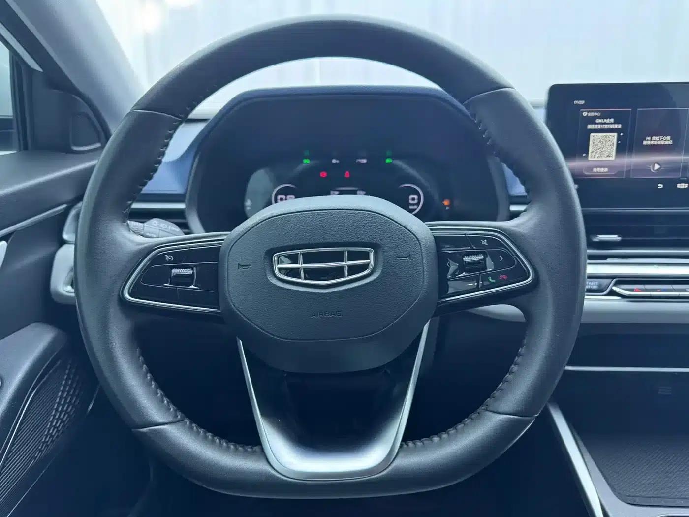Geely Emgrand 2022 4th Generation 1.5L CVT Flagship Edition — миниатюра 14