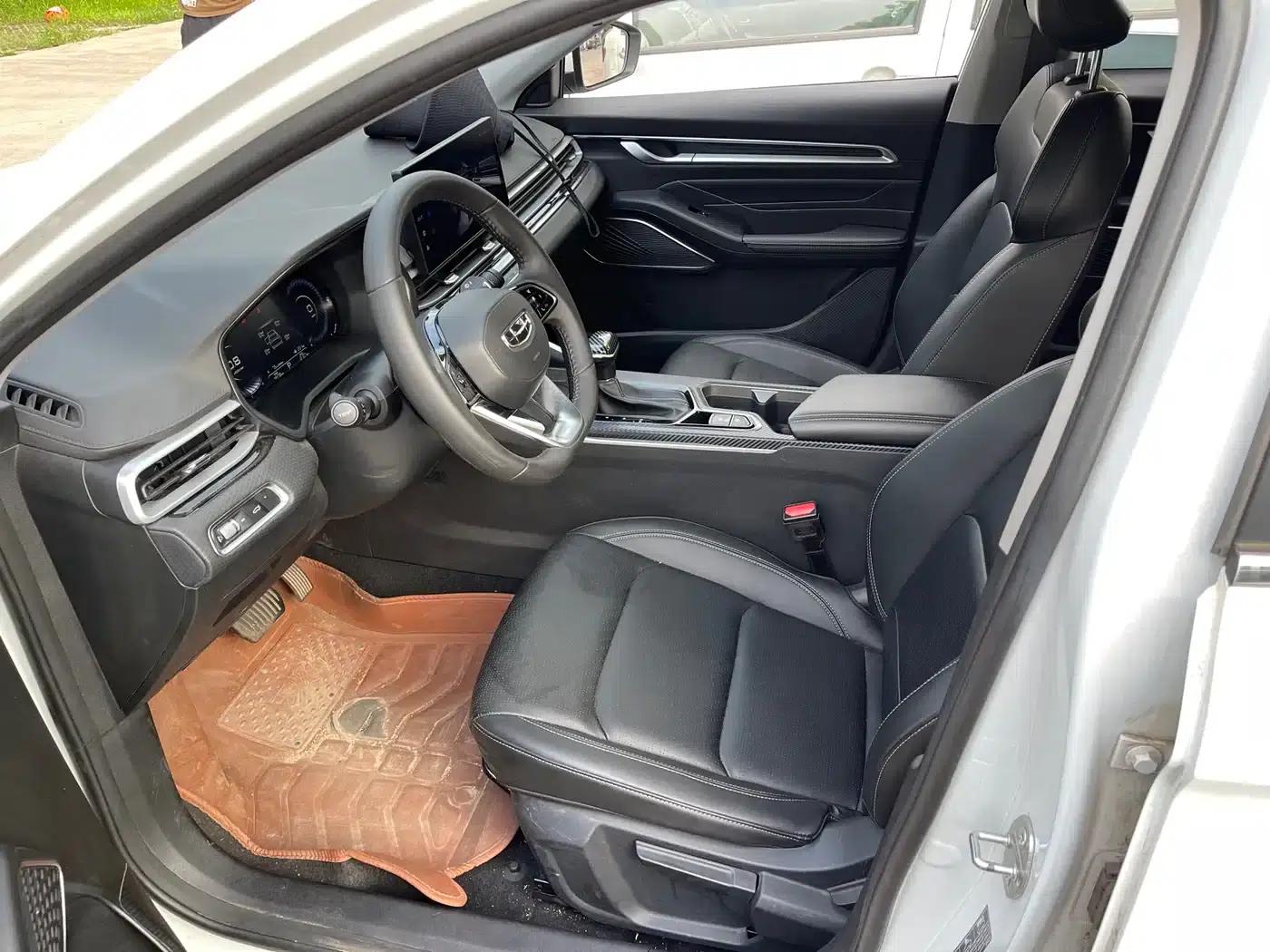 Geely Emgrand 2023 4th Generation Champion Edition 1.5L CVT Premium — миниатюра 4