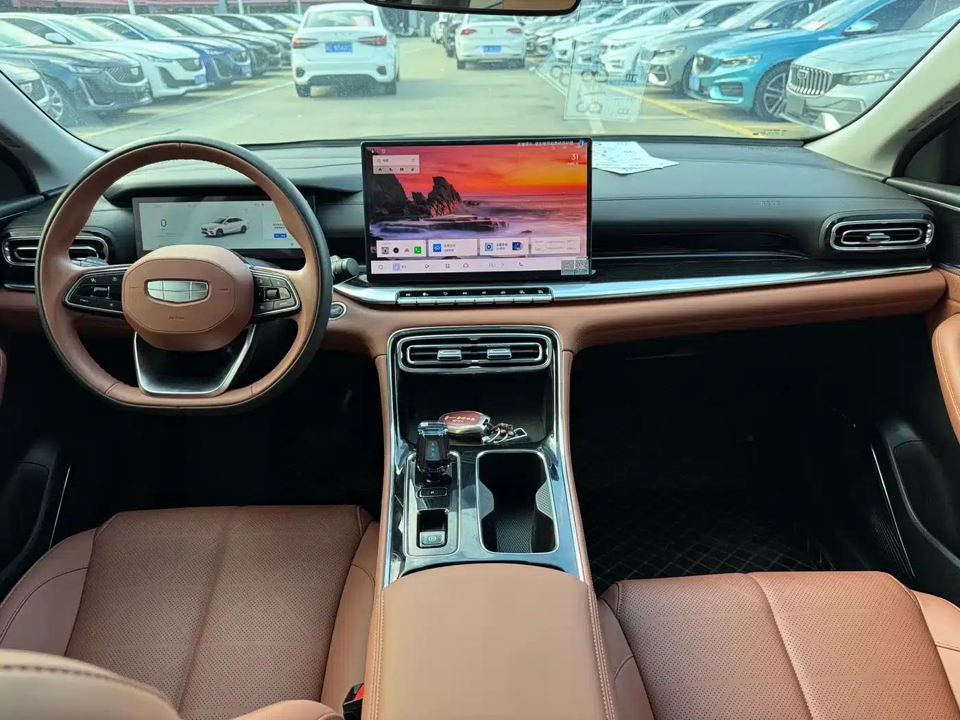 Geely Emgrand 2026 5th Generation 1.5T DCT Flagship Edition — миниатюра 12