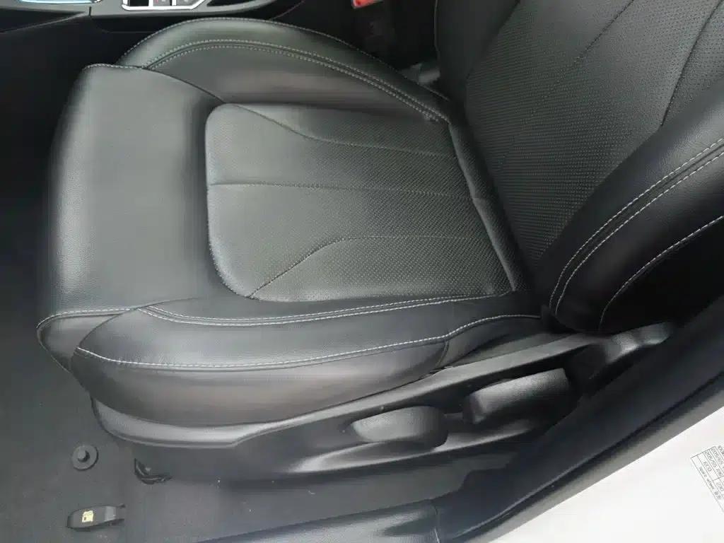Geely Emgrand 2017 Sedan Million Edition 1.5L CVT Upward Version — миниатюра 20