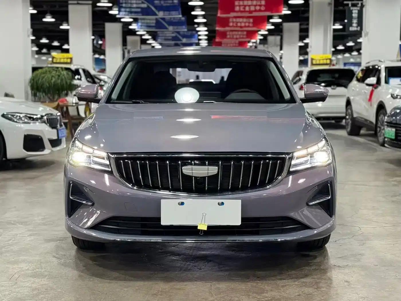 Geely Emgrand 2026 4 Millionth Anniversary Edition 1.5L CVT Superior Model — миниатюра 1