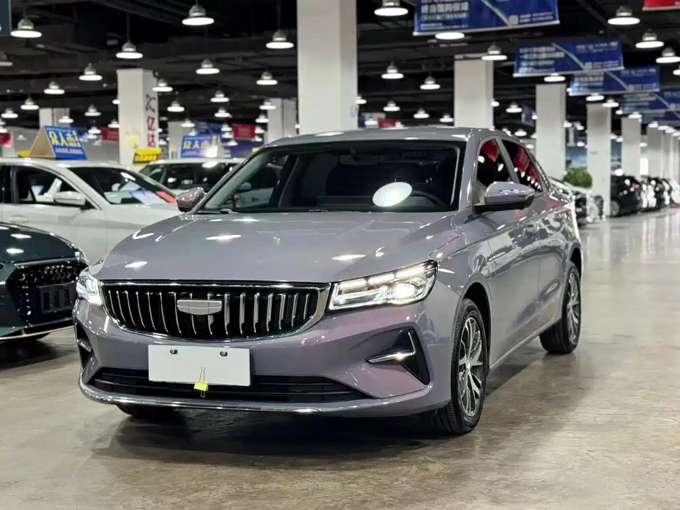 Geely Emgrand 2026 4 Millionth Anniversary Edition 1.5L CVT Superior Model — миниатюра 3