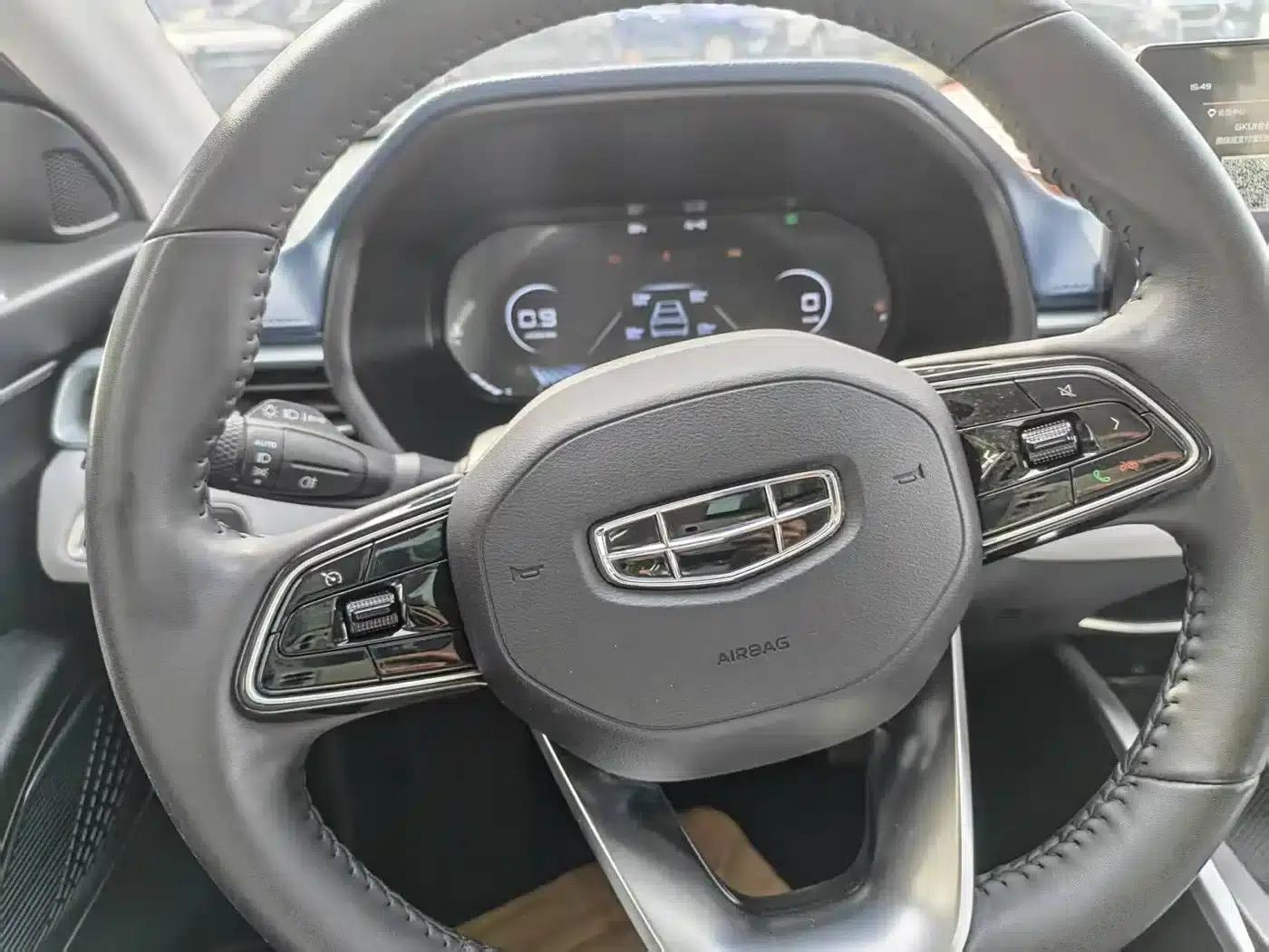 Geely Emgrand 2022 4th Generation 1.5L CVT Flagship Edition — миниатюра 5
