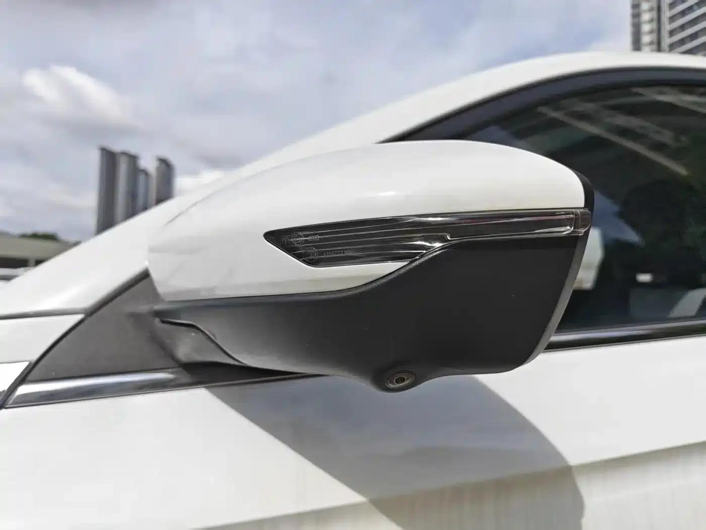 Geely Emgrand 2022 4th Generation 1.5L CVT Flagship Edition — миниатюра 10