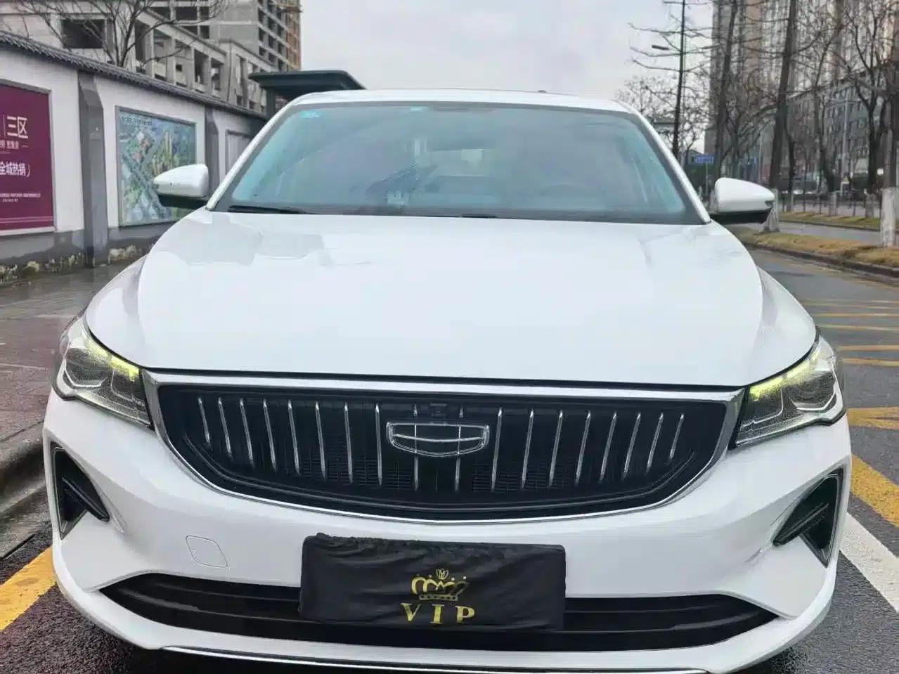 Geely Emgrand 2022 4th Generation 1.5L CVT Premium — миниатюра 2