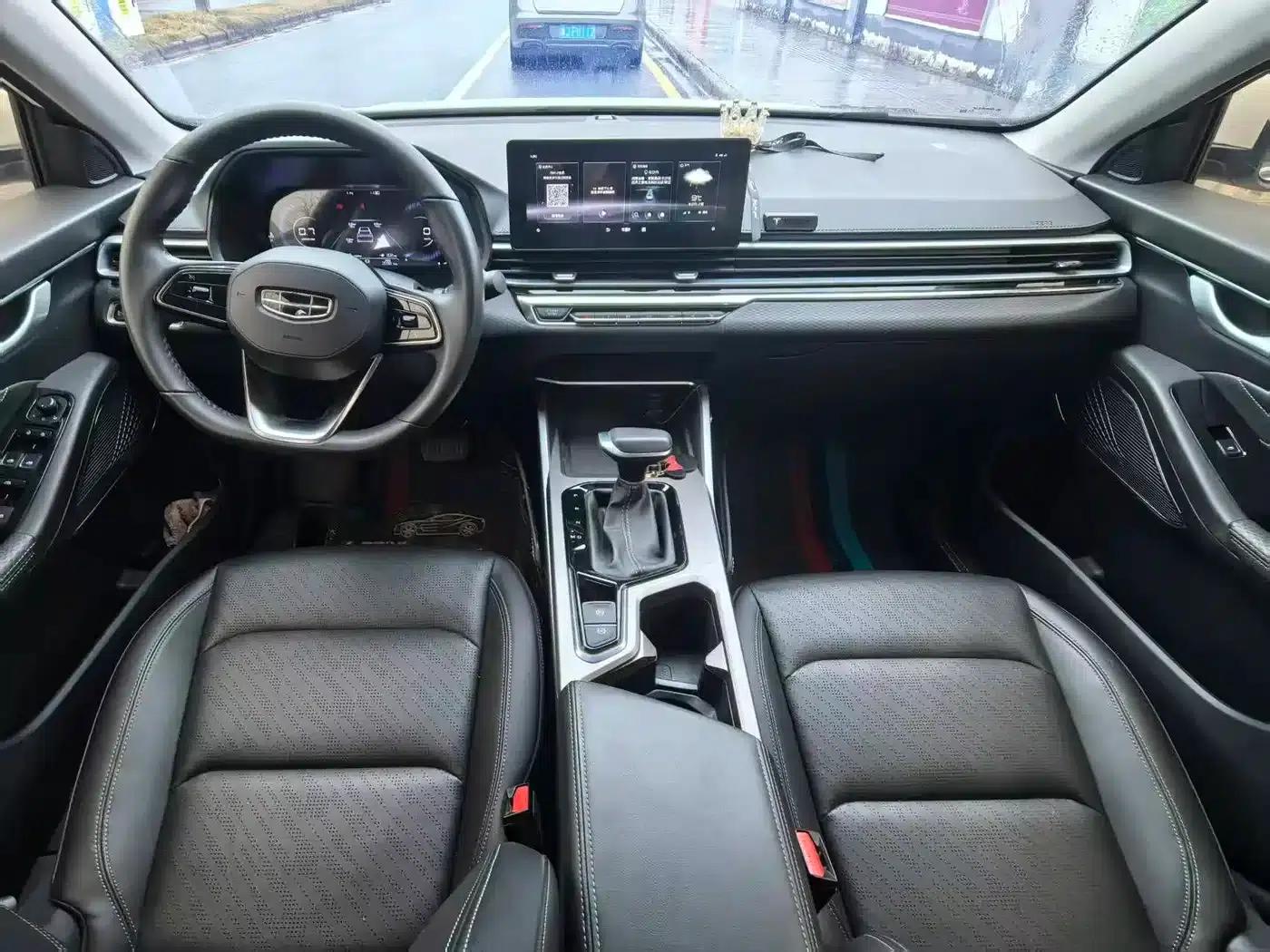 Geely Emgrand 2022 4th Generation 1.5L CVT Premium — миниатюра 9
