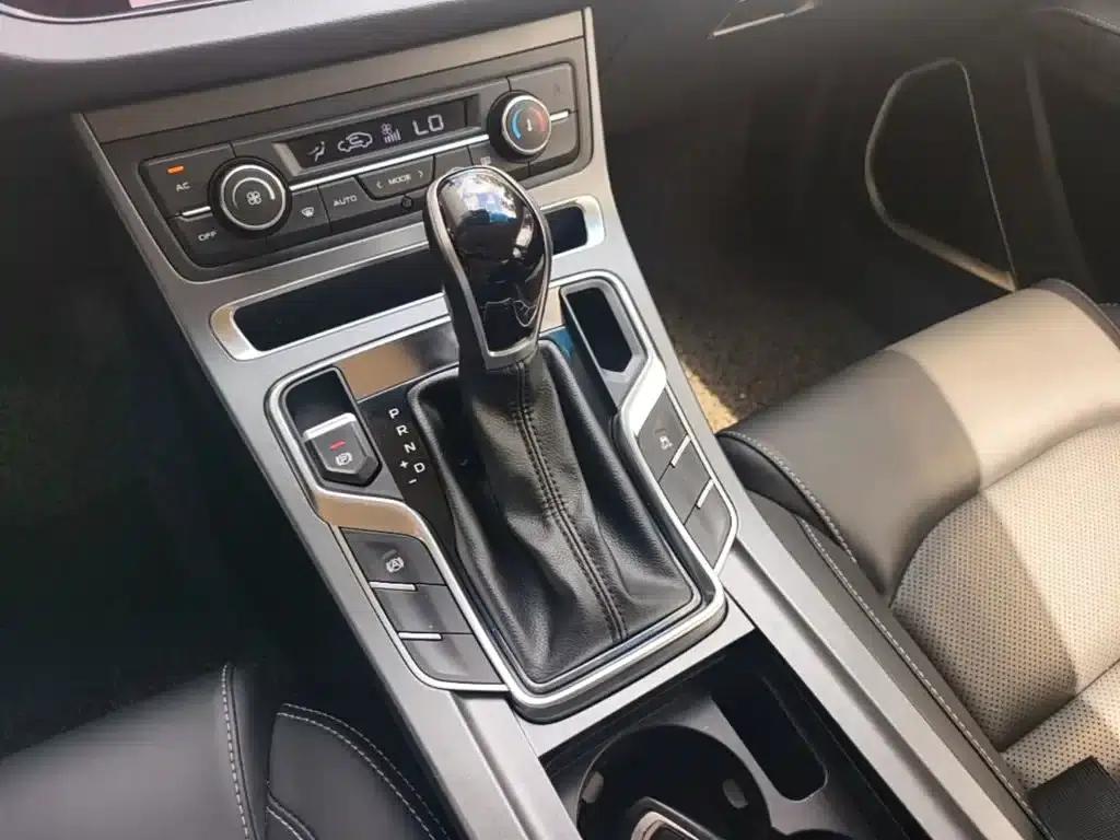 Geely Emgrand 2018 1.5L CVT Upward Connected Edition — миниатюра 14