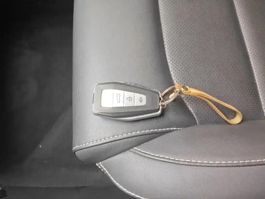 Geely Emgrand 2019 Leading Edition 1.5L Manual Upward Asian Games Edition (National VI Emission Standard) — миниатюра 9