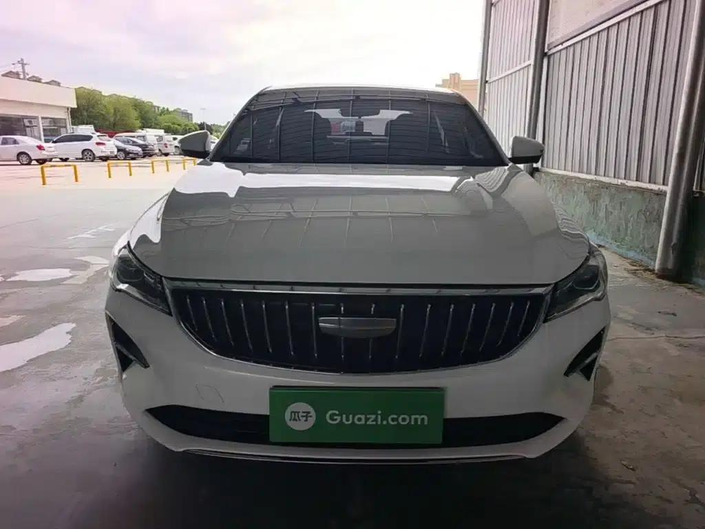 Geely Emgrand 2025 4th Generation 1.5L CVT Premium — миниатюра 3