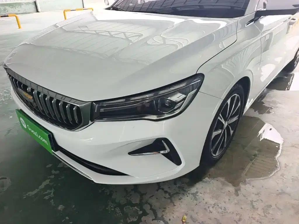 Geely Emgrand 2025 4th Generation 1.5L CVT Premium — миниатюра 24