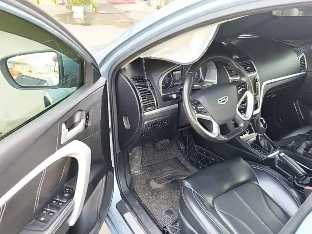 Geely Emgrand 2016 Sedan 1.5L CVT Upward Edition — миниатюра 23