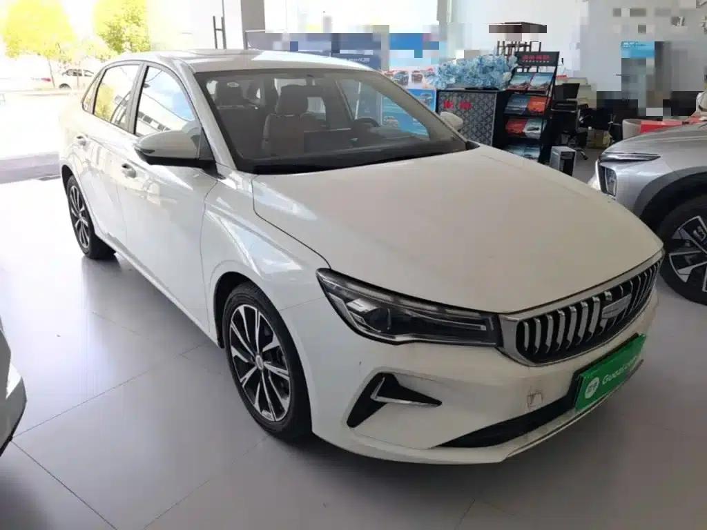 Geely Emgrand 2025 4th Generation 1.5L CVT Flagship Edition — миниатюра 4
