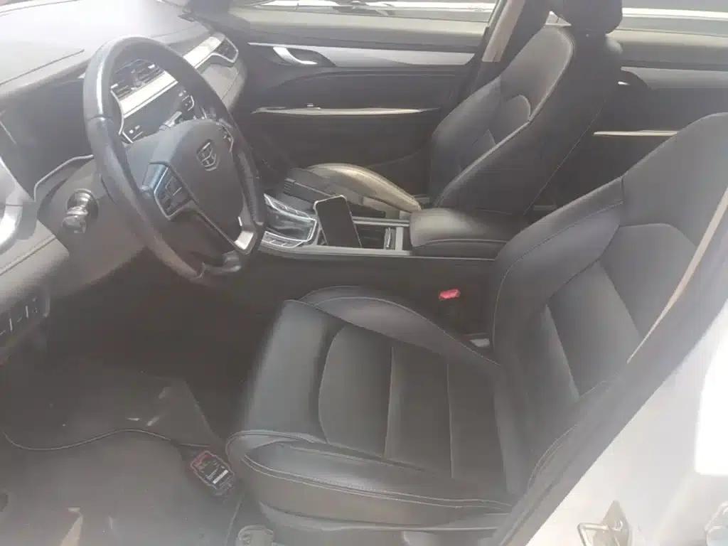 Geely Emgrand 2018 1.5L CVT Upward Connected Edition — миниатюра 15