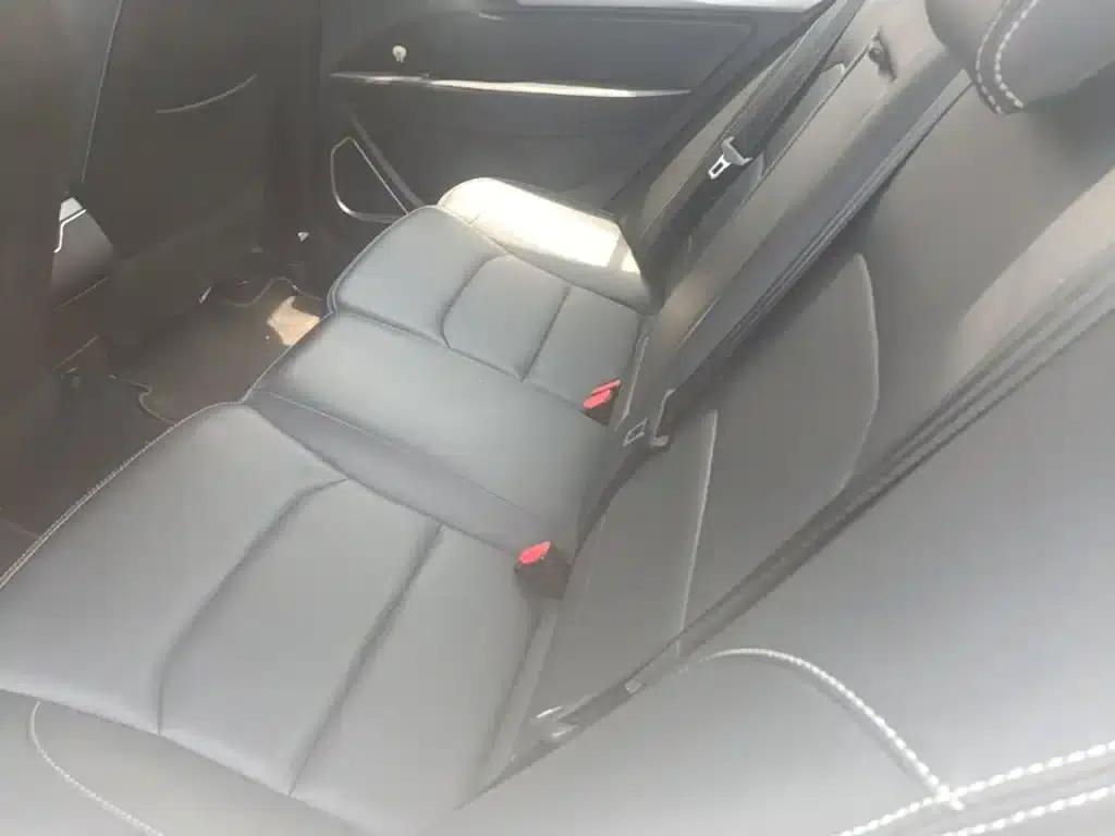 Geely Emgrand 2018 1.5L CVT Upward Connected Edition — миниатюра 17