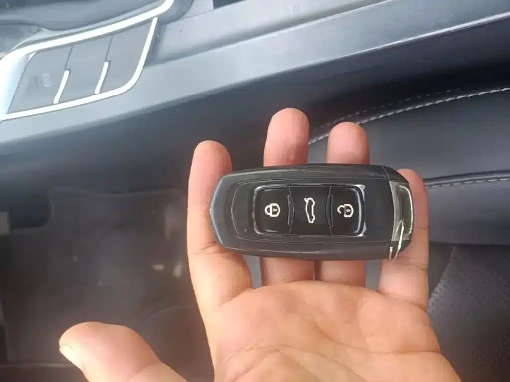 Geely Emgrand 2018 1.5L CVT Upward Connected Edition — миниатюра 9