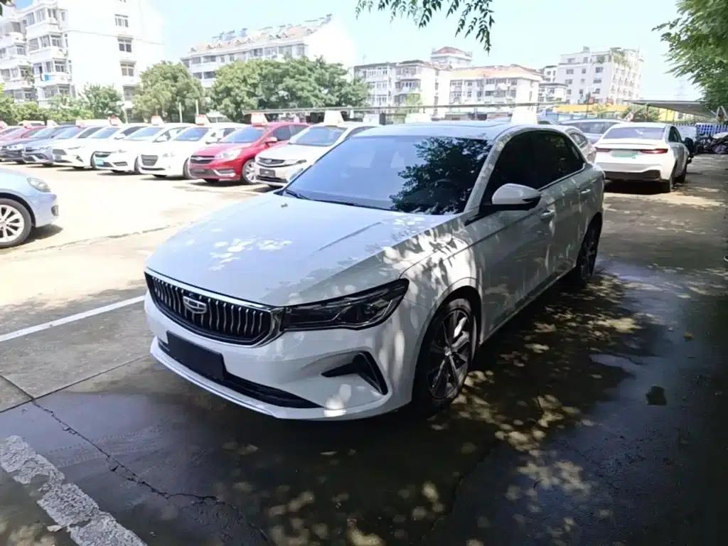 Geely Emgrand 2023 4th Generation Champion Edition 1.5L CVT Premium — миниатюра 2