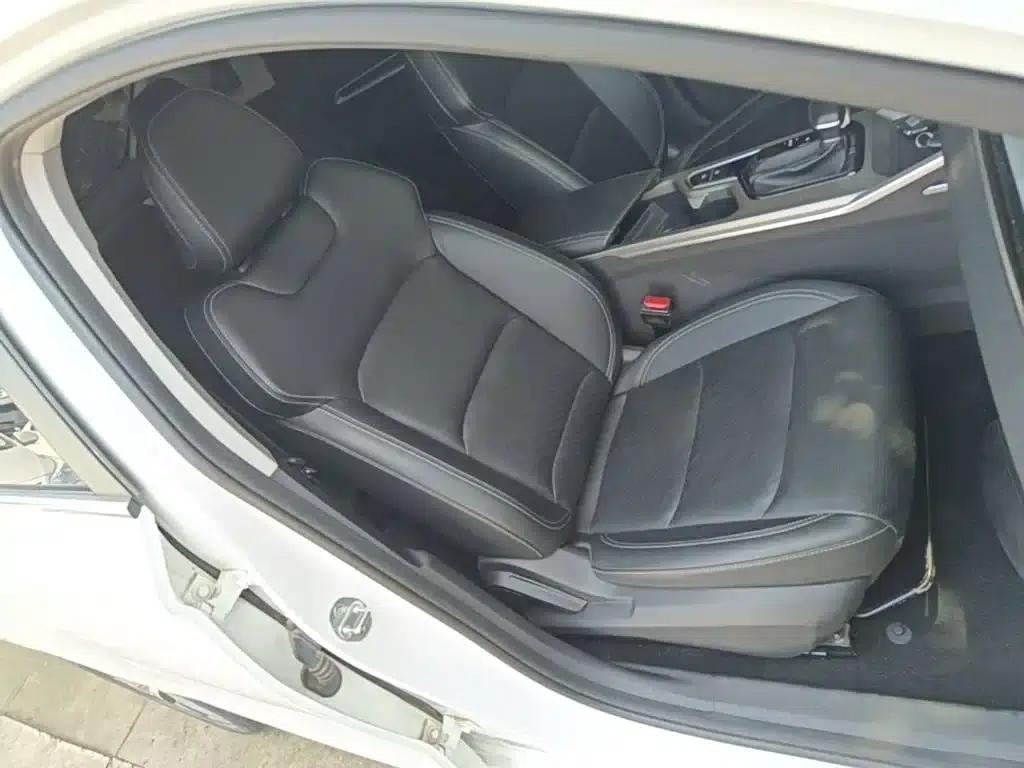 Geely Emgrand 2023 4th Generation Champion Edition 1.5L CVT Premium — миниатюра 25