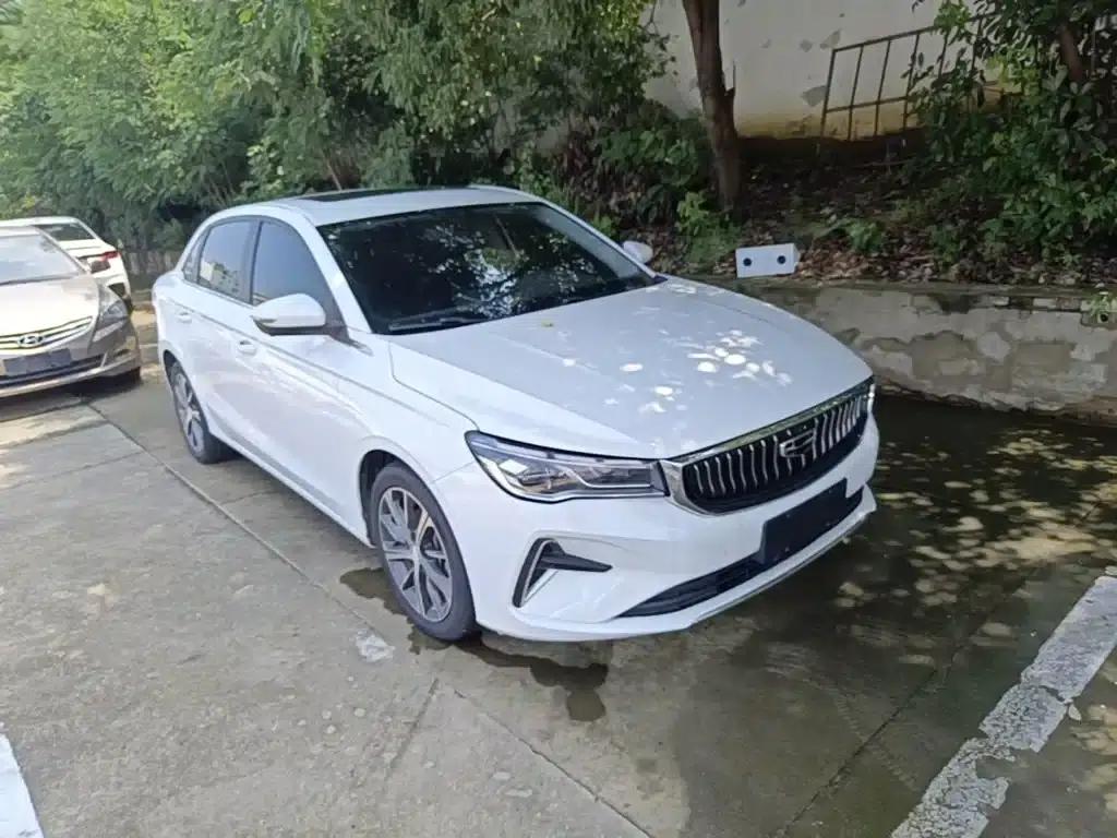 Geely Emgrand 2023 4th Generation Champion Edition 1.5L CVT Premium — миниатюра 4