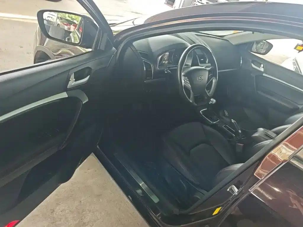 Geely Emgrand 2015 Sedan 1.5L CVT Upward Edition — миниатюра 16