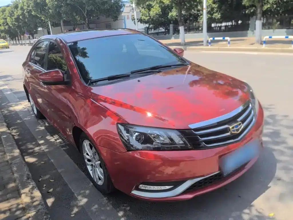 Geely Emgrand 2014 Sedan 1.5L Manual Elite — миниатюра 4