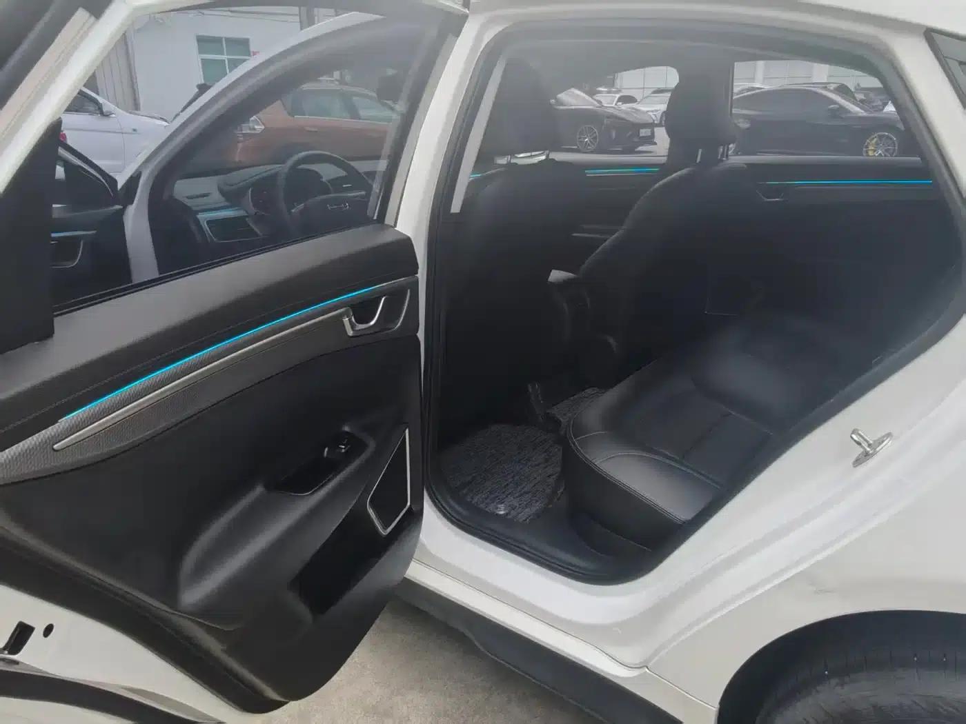 Geely Emgrand EV Pro 2022 Online Edition (Lithium Iron Phosphate) — миниатюра 5