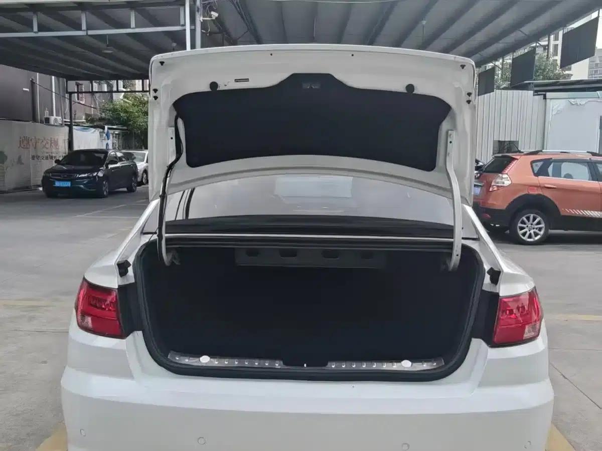 Geely Emgrand EV Pro 2022 Online Edition (Lithium Iron Phosphate) — миниатюра 9