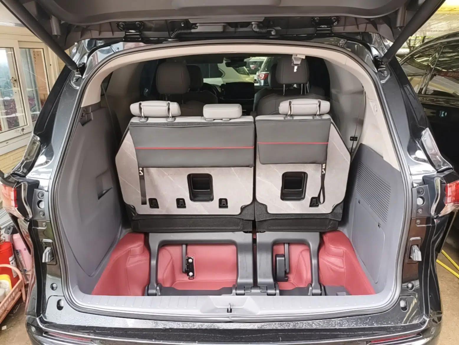 Toyota Granvia 2023 2.5L Hybrid Prestige PLUS Edition — миниатюра 22