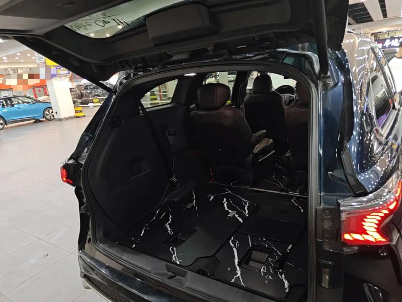 Toyota Granvia 2023 2.5L Hybrid Flagship VIP Edition — миниатюра 22