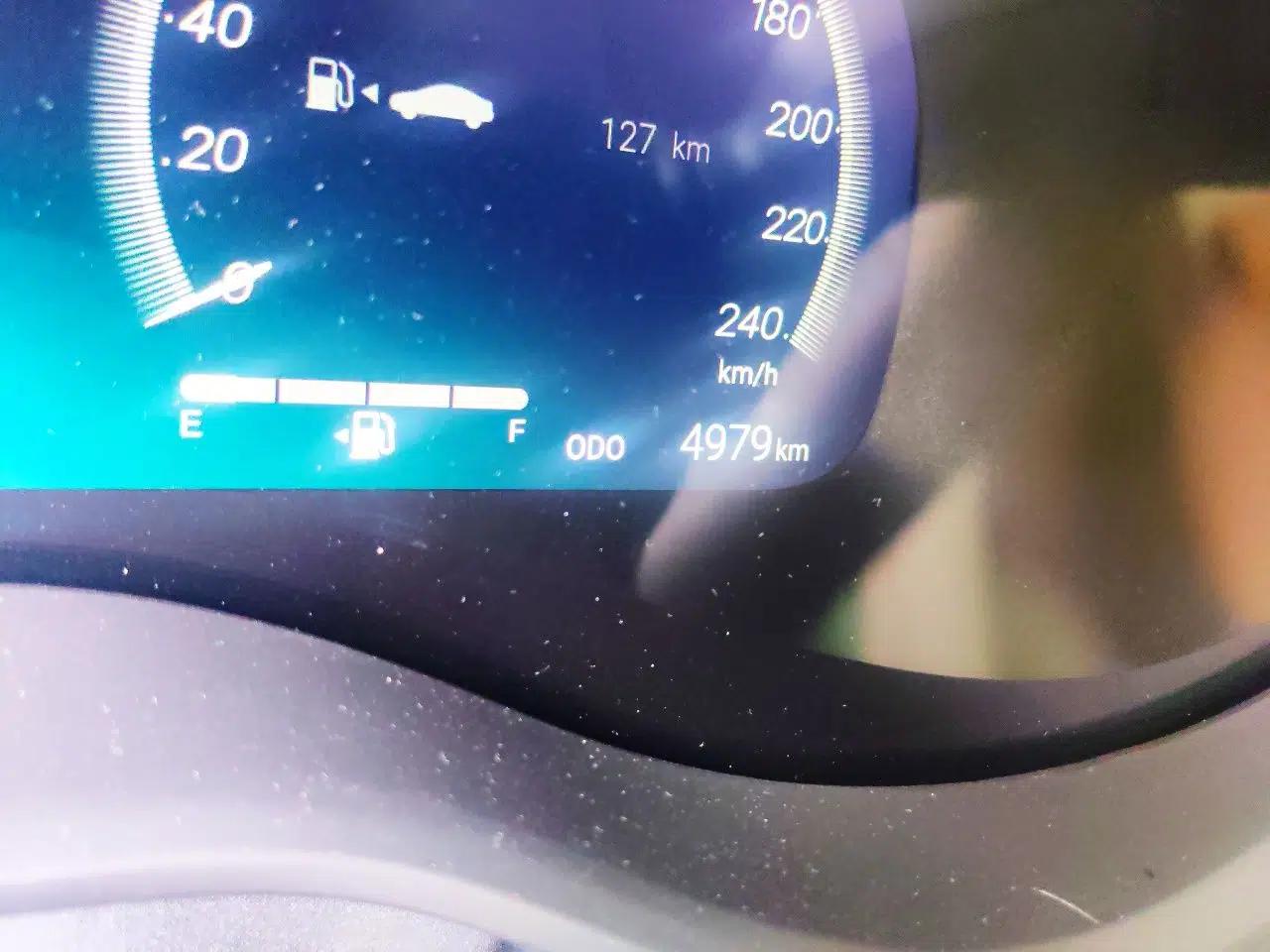 Toyota Granvia 2024 2.5L Hybrid Prestige ULTRA Edition — миниатюра 12