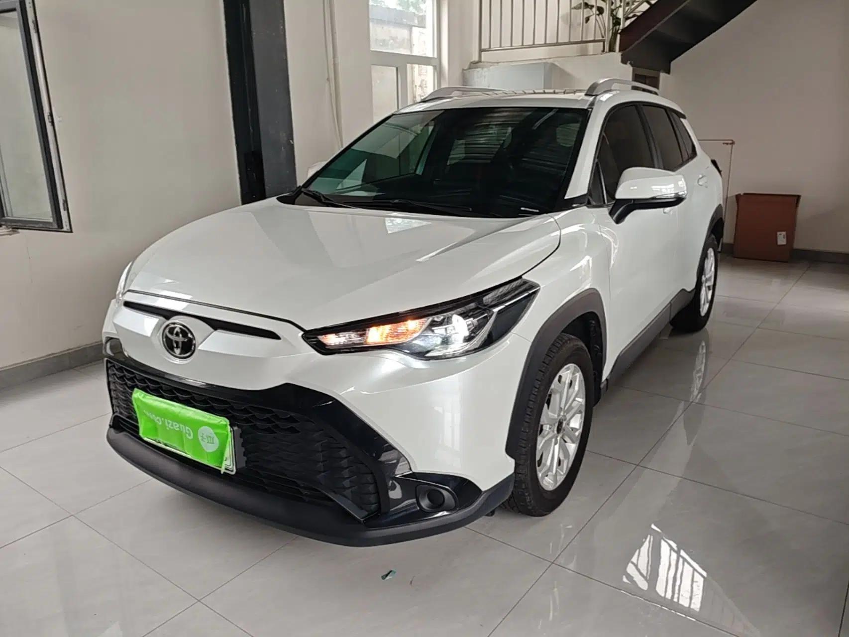Toyota FRONTLANDER 2022 2.0L CVT Leading Edition — миниатюра 1